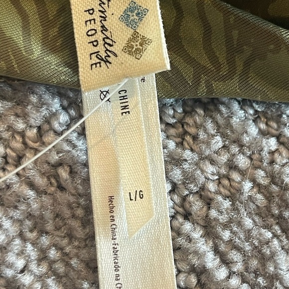 NWT Intimately Free People Carrie Flocked Floral Velvet Bralette, Olive Green, L - Picture 6 of 15